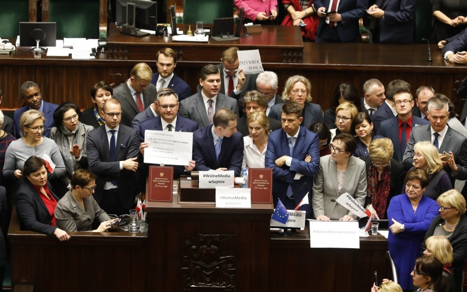 Po karze dla TVN: Wolność mediów? Wolne żarty