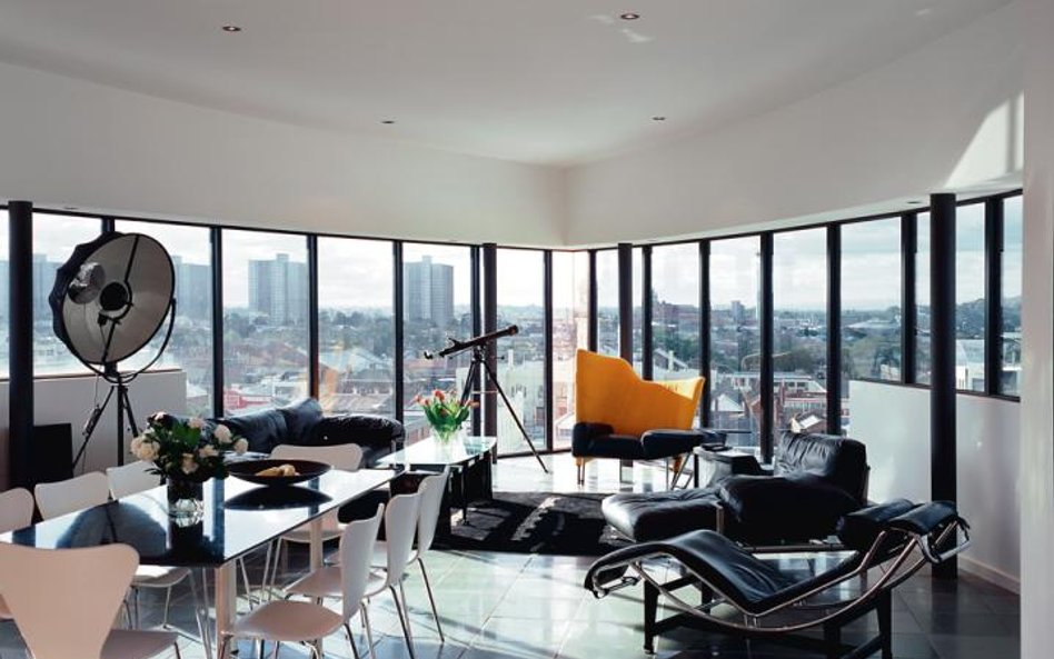 Penthouse'y buduje się w nowoczesnych apartamentowcach, ale powstają także w zabytkowych budynkach