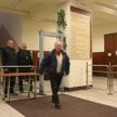 Ze względu na konieczność wzmożenia kontroli bezpieczeństwa i porządku na terenie sądu rejonowego dl