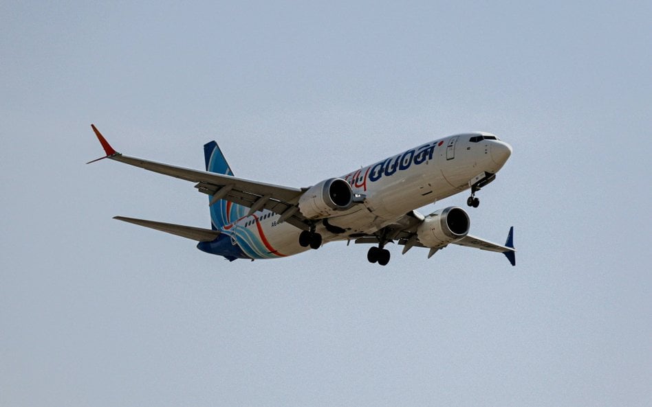 Samolot pasażerski Boeing 737 linii Flydubai Airlines