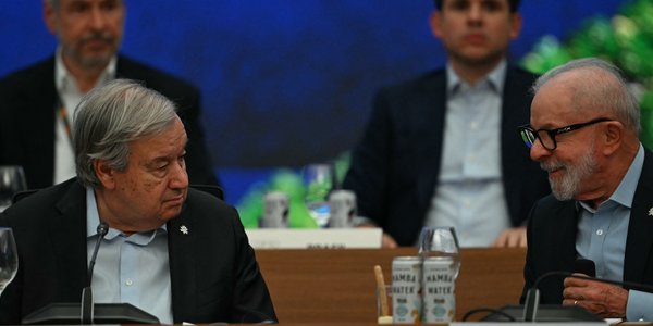 Emisje CO2 spadają, ale to za mało. Cel klimatyczny na włosku