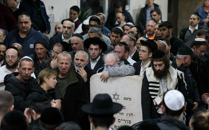 Pogrzeb Eliego Mizrahiego i jego żony Natalie, ofiar piątkowego ataku terrorystycznego pod synagogą 