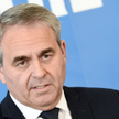 Bertrand był ministrem zdrowia i pracy za Nicolasa Sarkozy’ego