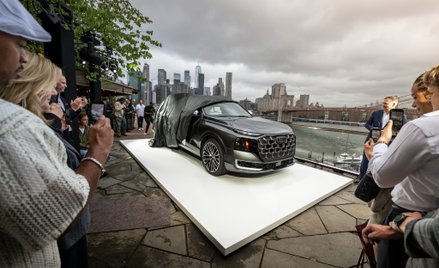 Audi Q9