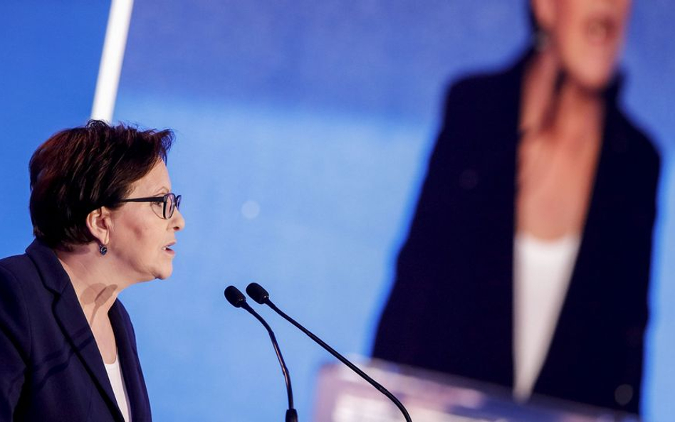 Kopacz: Odpowiedzialny minister nie boi się strajkujących