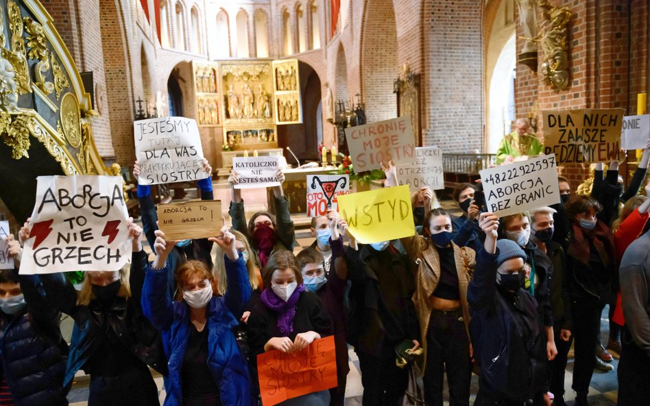 Jest wyrok ws. protestu w poznańskiej katedrze po wyroku TK dot. aborcji