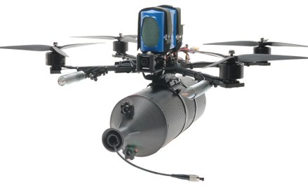 Dron światłowodowy