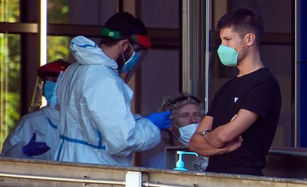 Epidemia w Hiszpanii. Rząd wysyła na pomoc wojsko