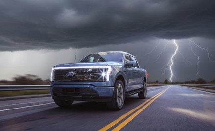 Ford oficjalnie kończy produkcję elektrycznego F-150 Lightning