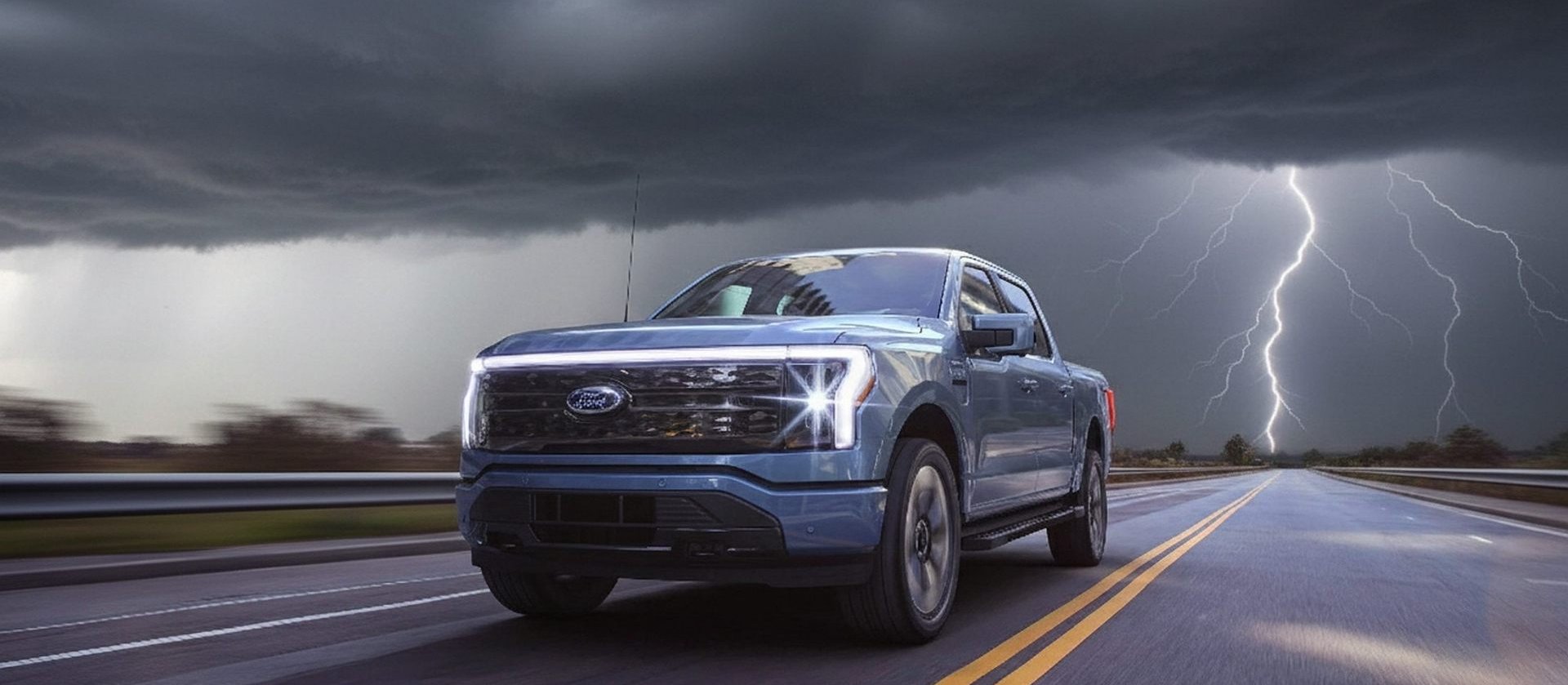 Elektryczny sen pick-upów właśnie się kończy. Ameryka wraca do V8