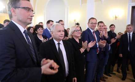 Artur Bartkiewicz: Duda z Ziobrą się bije, Kaczyński korzysta