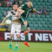 Adam Hlousek (z lewej) i Mariusz Pawelec walczyli po męsku. Legia – Śląsk 0:0