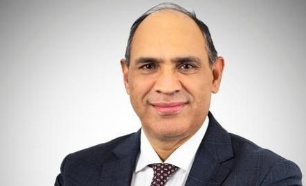 Sanjeev Choudhary, prezes Medinice