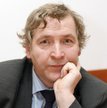 Waldemar Lipka, prezes Kompapu, informuje, że sprzedaż nieruchomości w Białymstoku została przesunię