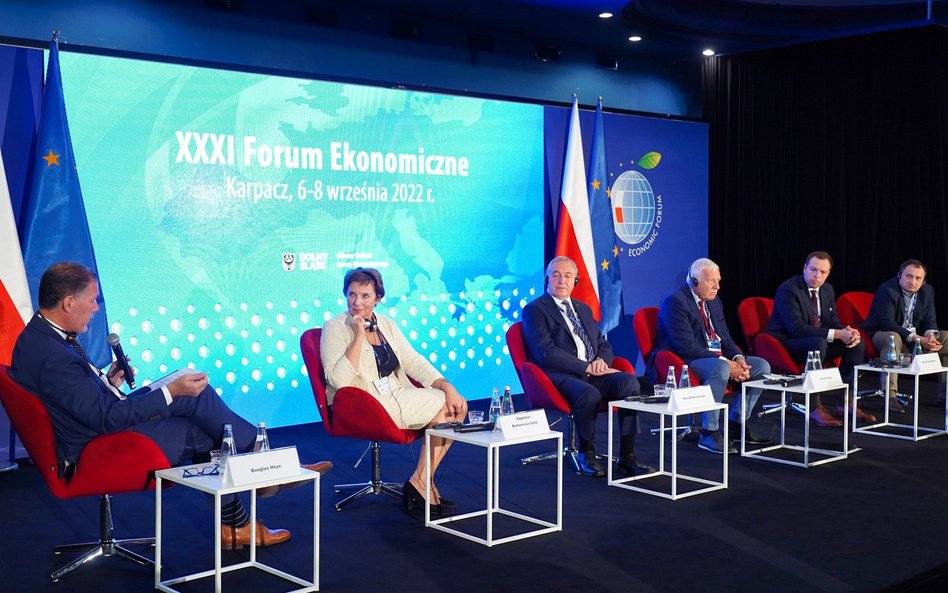 The panellists discussed the challenges facing Europe in the near future