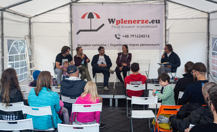 Podczas panelów dyskusyjnych rozmawiano m.in. o małopolskich trasach rowerowych oraz podróżowaniu ko