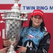 Danica Patrick wygrała jako pierwsza kobieta w historii wyścig samochodowy IndyCar Series. Od kiedy 