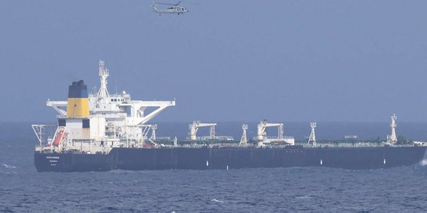 USA ścigają tankowiec, który miał zmienić banderę. Rosja interweniuje