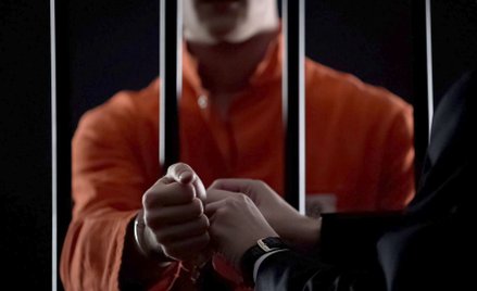 Sądy orzekają mniej najcięższych kar za przestępstwa