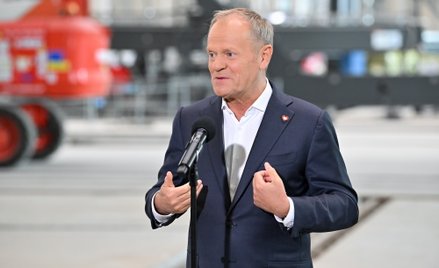 Chowanie Donalda Tuska do szafy po pierwsze i tak się nie uda, a po drugie po prostu się nie opłaca