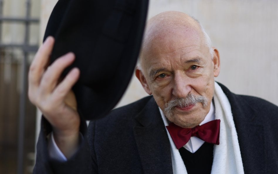 Rap Janusza Korwin-Mikkego bez konsekwencji. Nie odpowie za „szatkowanie socjalistów”