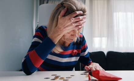 W Polsce przybywa osób z groszowymi emeryturami. Przodują kobiety z tych roczników