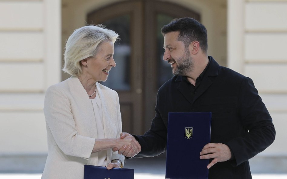 Ursula von der Leyen i Wołodymyr Zełenski