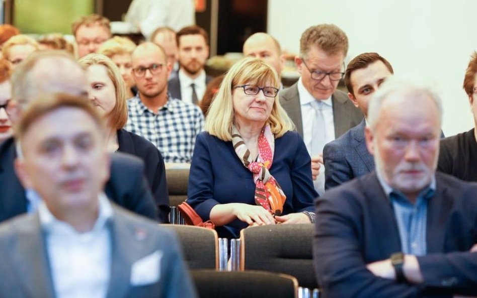 Dyrektor Turystycznego Funduszu Gwarancyjnego Renata Mentlewicz sama była prelegentem podczas poprze