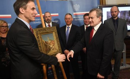 Wicepremier Piotr Gliński odebrał w imieniu rządu odzyskany przez służby USA obraz Śliwińskiego od a
