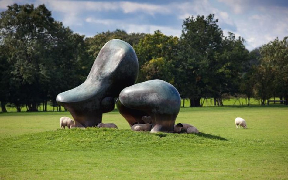 „Owca” („Sheep Piece”), 1971-1972, brąz.