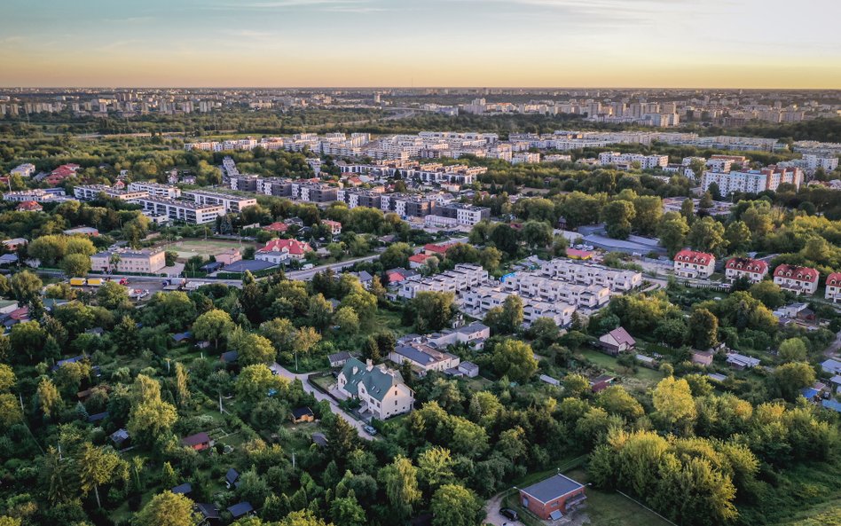 Warszawskie Siekierki rozrastają się błyskawicznie. Nowe centrum handlowe Plac Wiślany wypełni istot