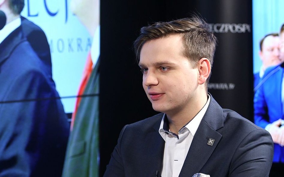 Nieoficjalnie: Poseł Kukiz'15 przechodzi do partii Korwin-Mikkego