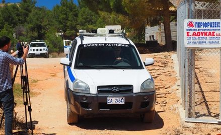 W kwietniu władze Kos zapraszały zagranicznych dziennikarzy i pokazywały im świeżo ukończony obóz dl