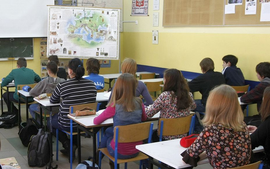 Edukacja do poprawki