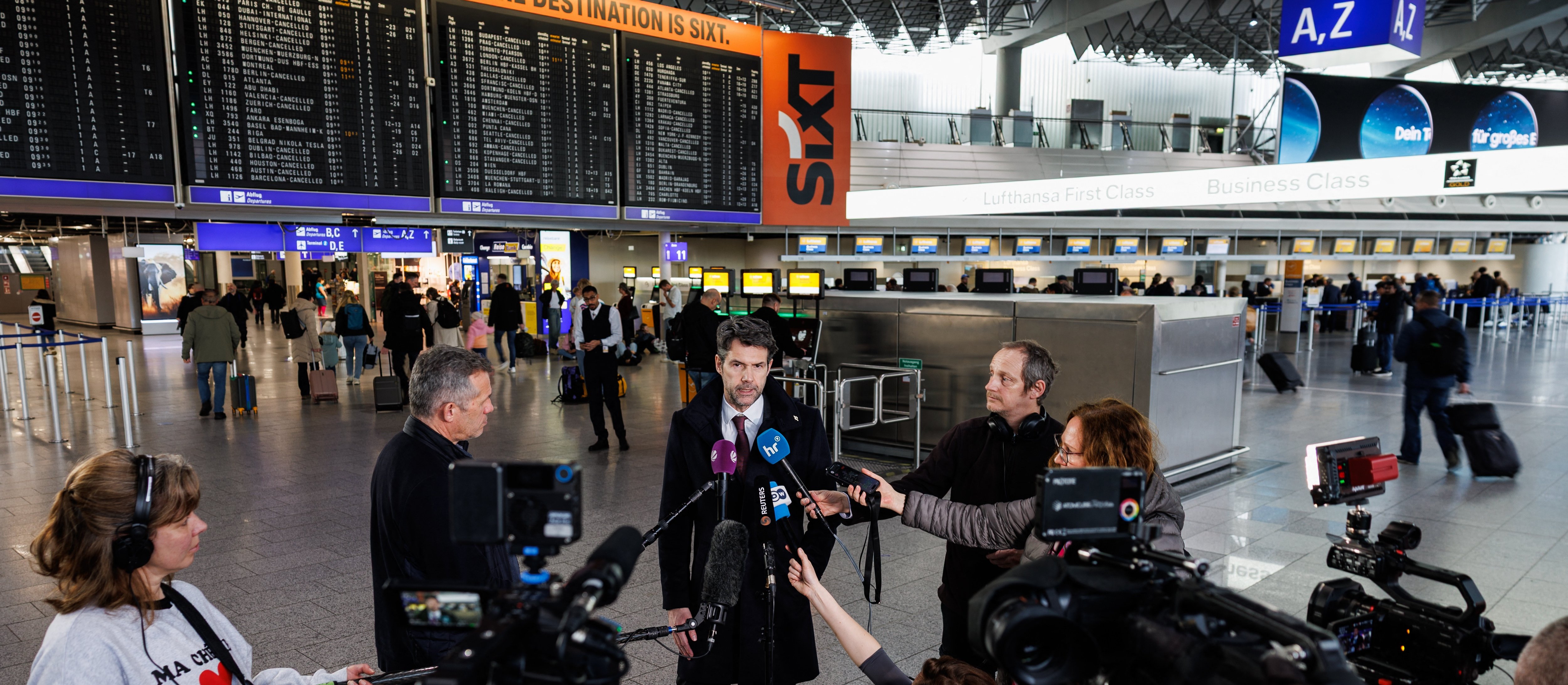 Samoloty Lufthansy zostały na ziemi. Strajkują piloci i personel pokładowy