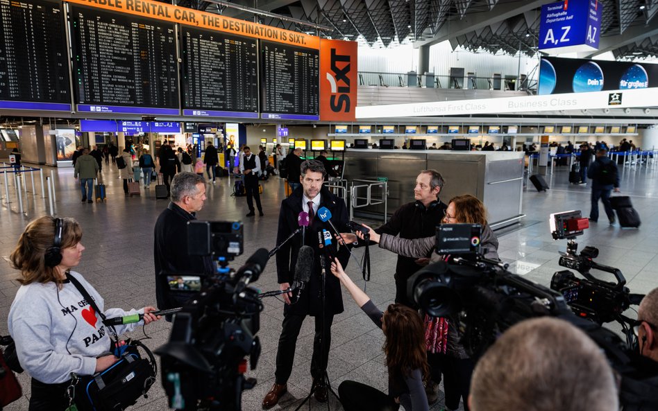 Frankfurt nad Menem: Andreas Pinheiro, przewodniczący związku zawodowego Vereinigung Cockpit e.V., p