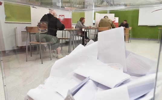 Wybory samorządowe 2024. Głosowanie w Zespole Szkół Morskich w Gdańsku