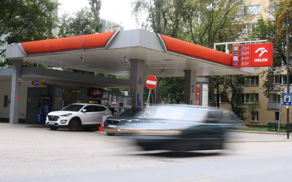 Wiadomo, ile zapłacimy za benzynę 14 października - są nowe ceny maksymalne