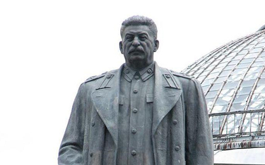 Pomnik Józefa Stalina fot. reibai