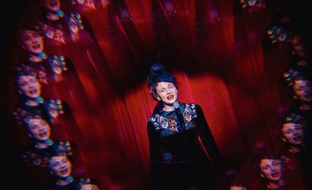 „Piękny nieczuły" reż. Edward Wojtaszek, Teatr Polonia