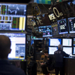 Wall Street zaczyna od spadków
