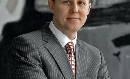 Rok 2011: nad­mier­na płyn­ność ver­sus pro­ble­my fi­nan­so­we państw