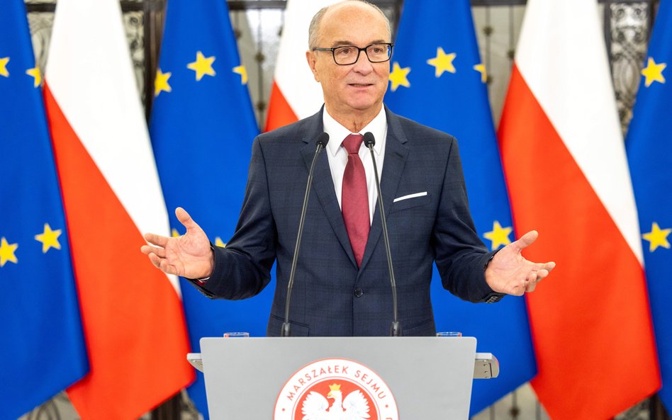 Poprzez wydawnictwo Muza SA Włodzimierz Czarzasty i jego żona są współudziałowcami Hotelu Mościcki w