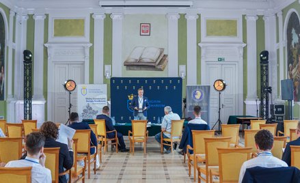 Konkurs krasomówczy w Collegium Intermarium