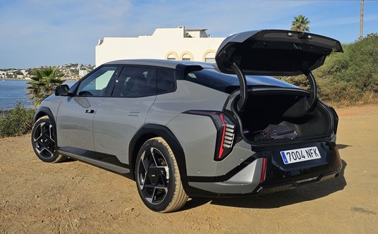 Kia EV4 w wersji fastback