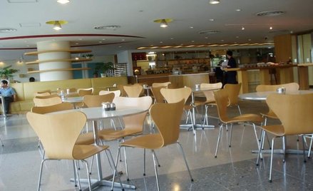 Usługi gastronomiczne: można odliczyć VAT od posiłków w stołówce