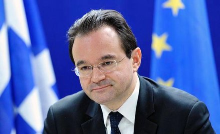 Jeorjos Papakonstantinou, minister finansów Grecji, podczas dzisiejszej konferencji w Brukseli