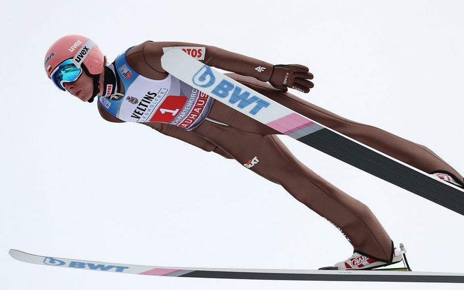 Dawid Kubacki w Garmisch-Partenkirchen pierwszy raz w tym sezonie doleciał do podium