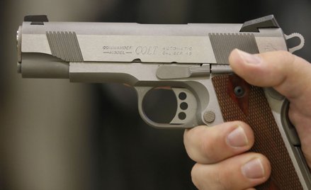 Czesi kupują legendarnego producenta rewolwerów Colt