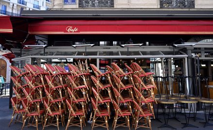 Koronawirus. Francję czeka łagodzenie obostrzeń? Zapowiedź wystąpienia Macrona
